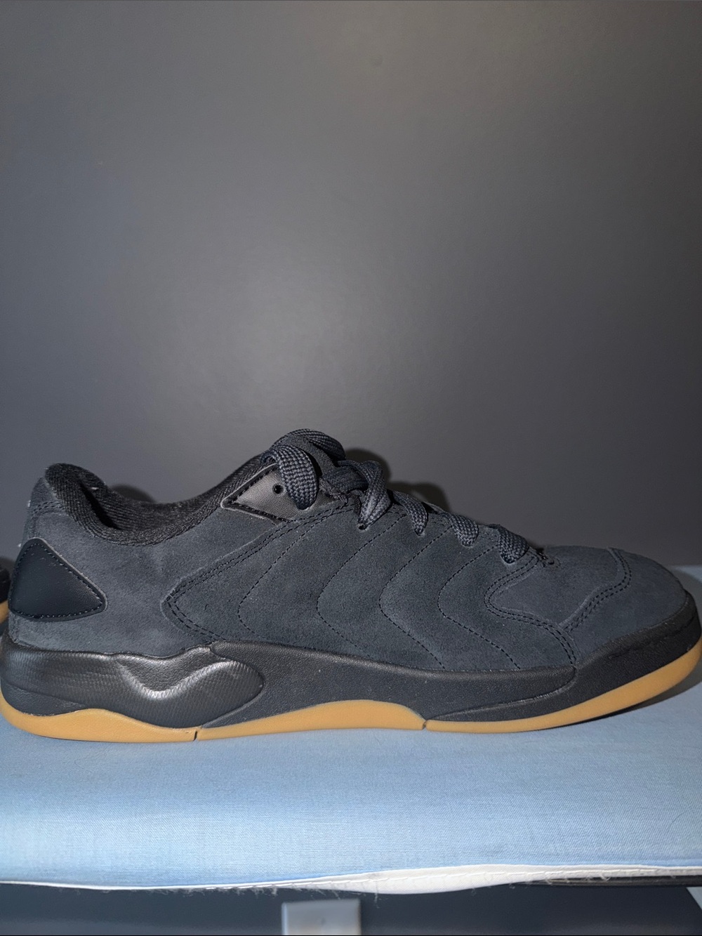 Jordan Sessions Mens Black Suede Sneakers with Gum Sole Mens Size 13 - Picture 6 of 9